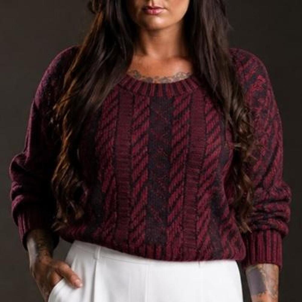 Vintage Burgundy cable knit sweater wool Size M/Medium